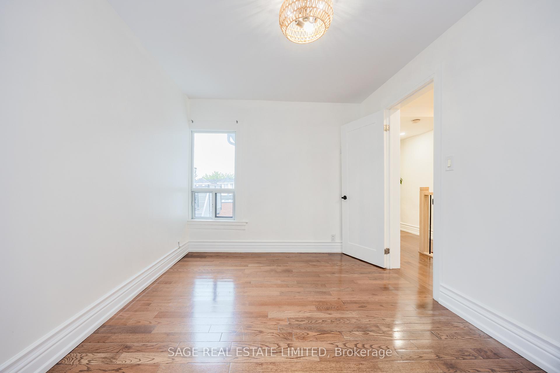 Photo 18 of Unit UPPER, 310 Gladstone Avenue, Toronto, Little Portugal — HOMEH