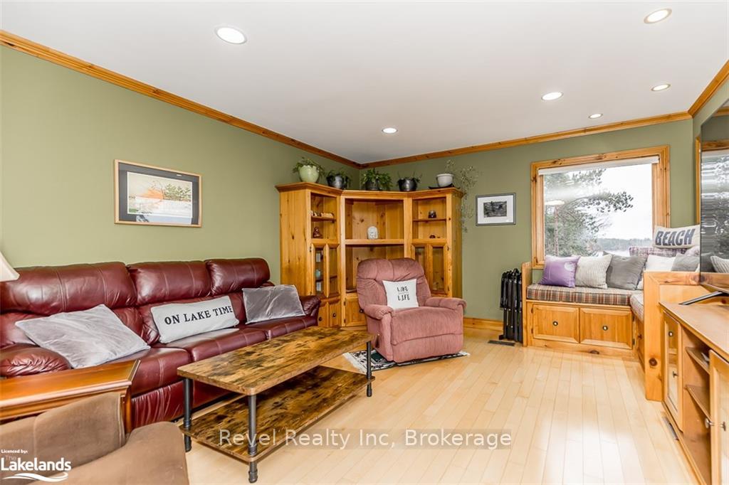 Photo 10 of 8 Willow Drive, Tiny, Rural Tiny — HOMEH