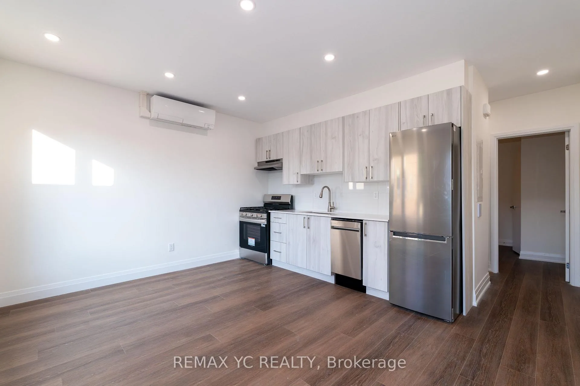 Photo 1 of Unit 2S, 673 Danforth Avenue, Toronto, Blake-Jones — HOMEH