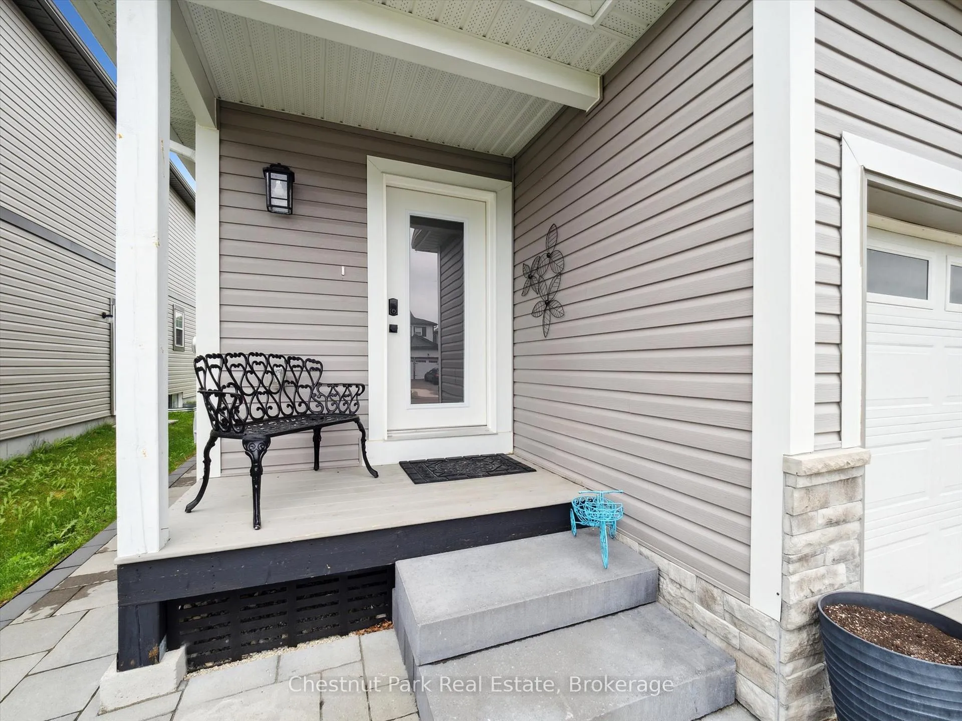 Photo 4 of 245 Wild Rose Drive, Gravenhurst, Muskoka (S) — HOMEH