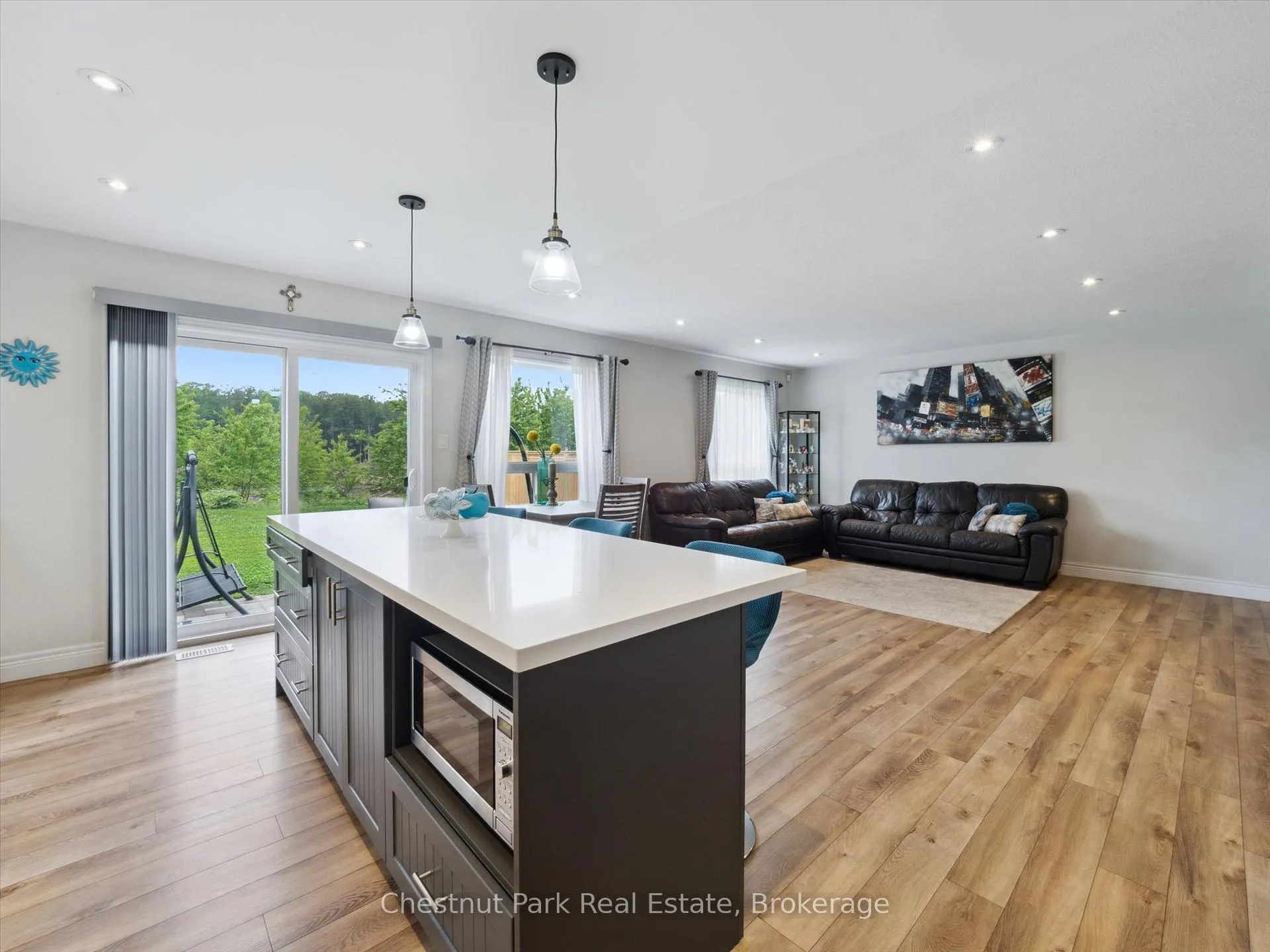 Photo 14 of 245 Wild Rose Drive, Gravenhurst, Muskoka (S) — HOMEH
