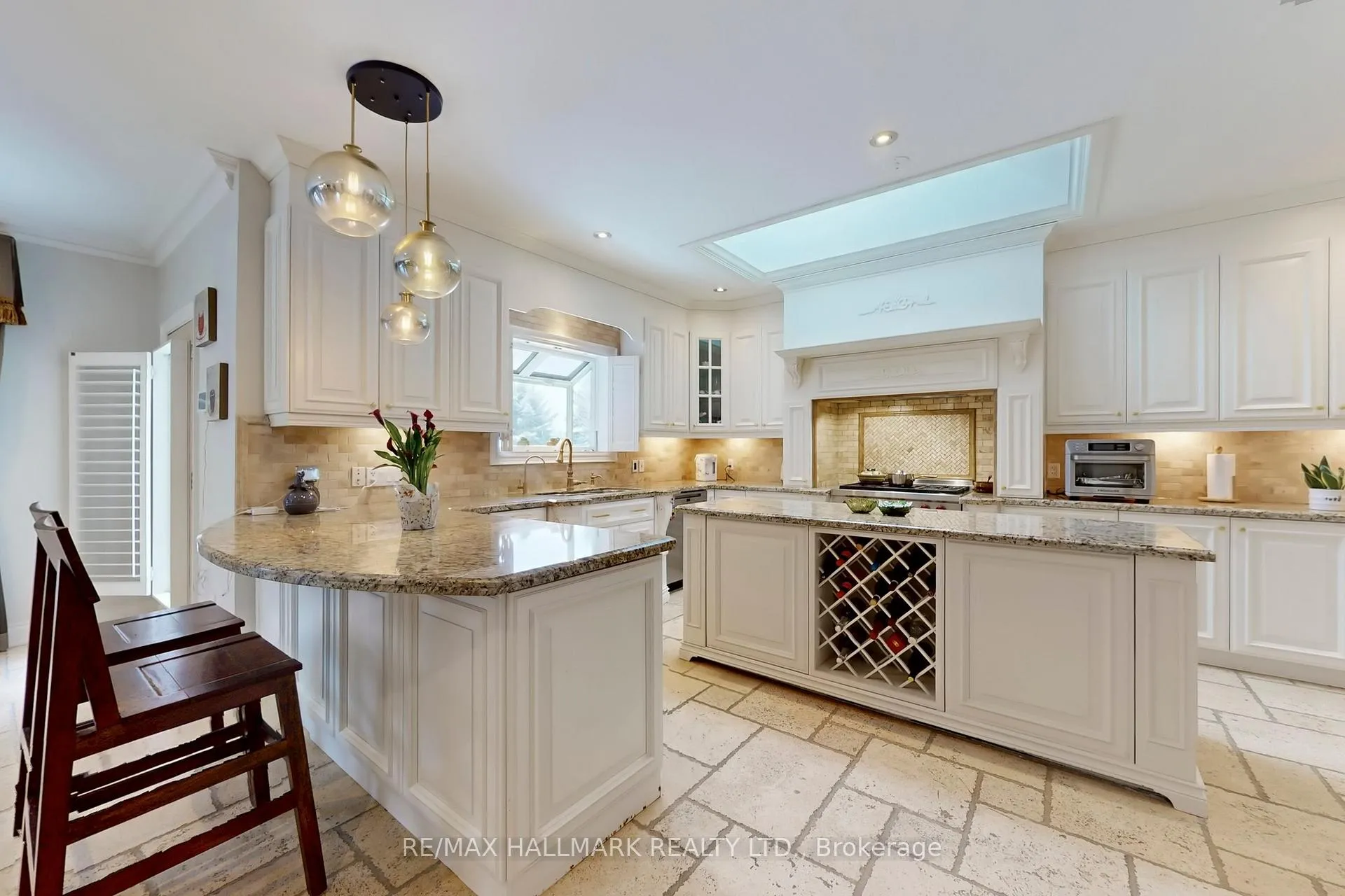 Photo 11 of 14 Robert Gray Road, Whitchurch-Stouffville, Ballantrae — HOMEH