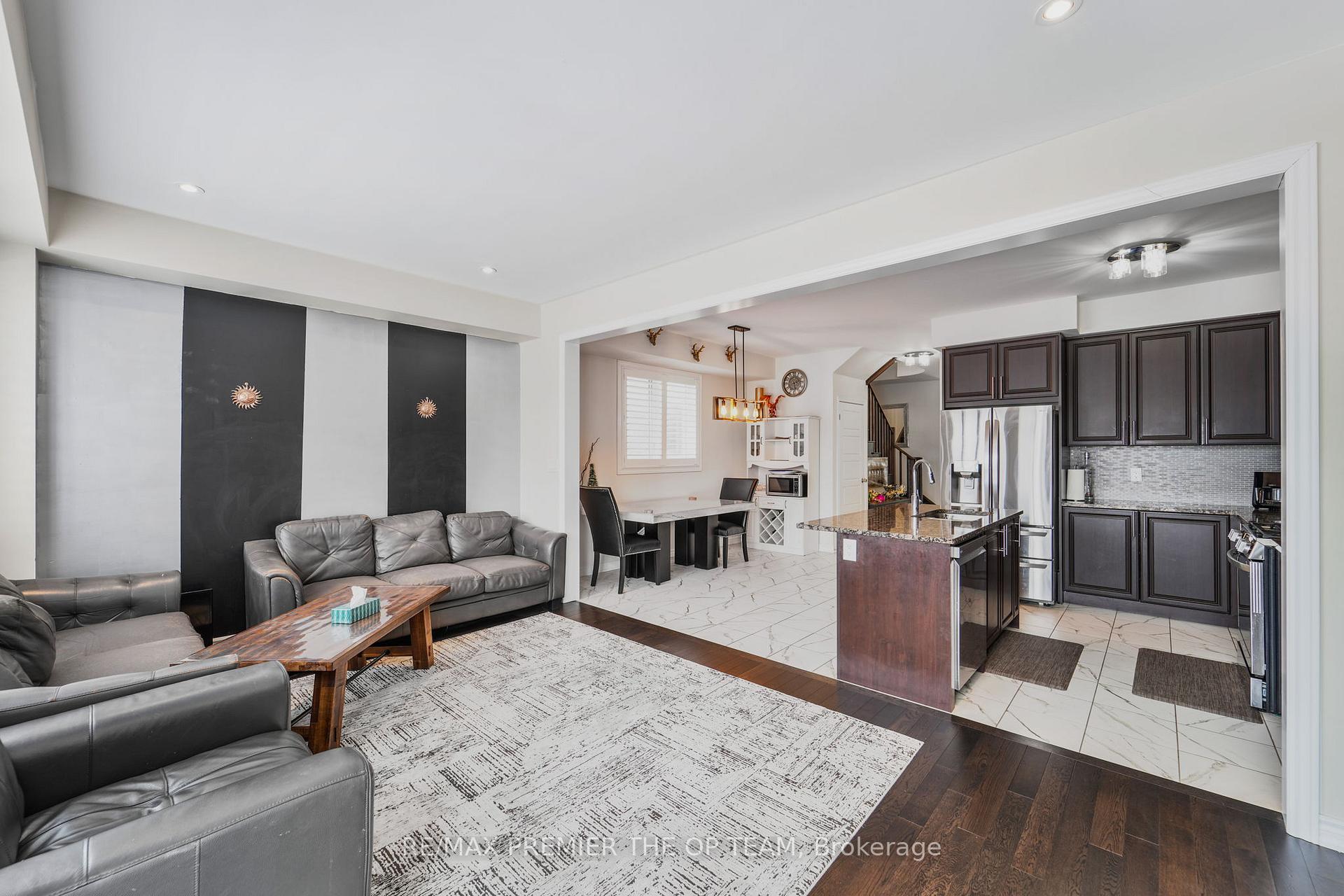 Photo 10 of 115 Vanilla Trail, Thorold, Rolling Meadows — HOMEH