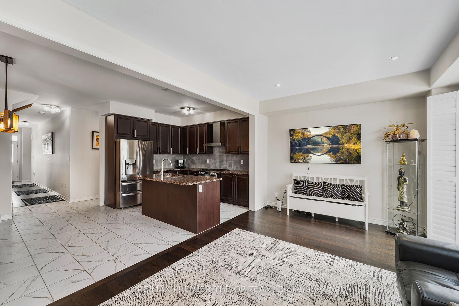 Photo 11 of 115 Vanilla Trail, Thorold, Rolling Meadows — HOMEH