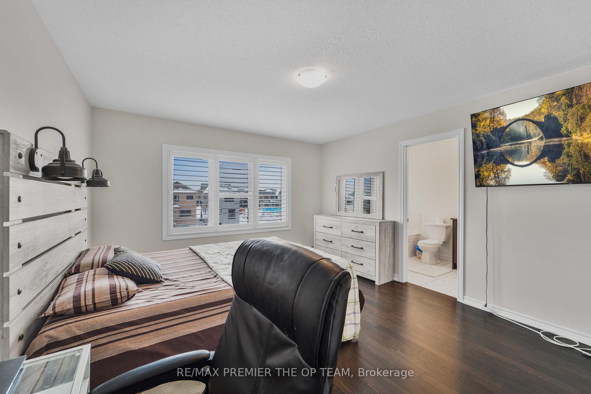 Photo 20 of 115 Vanilla Trail, Thorold, Rolling Meadows — HOMEH