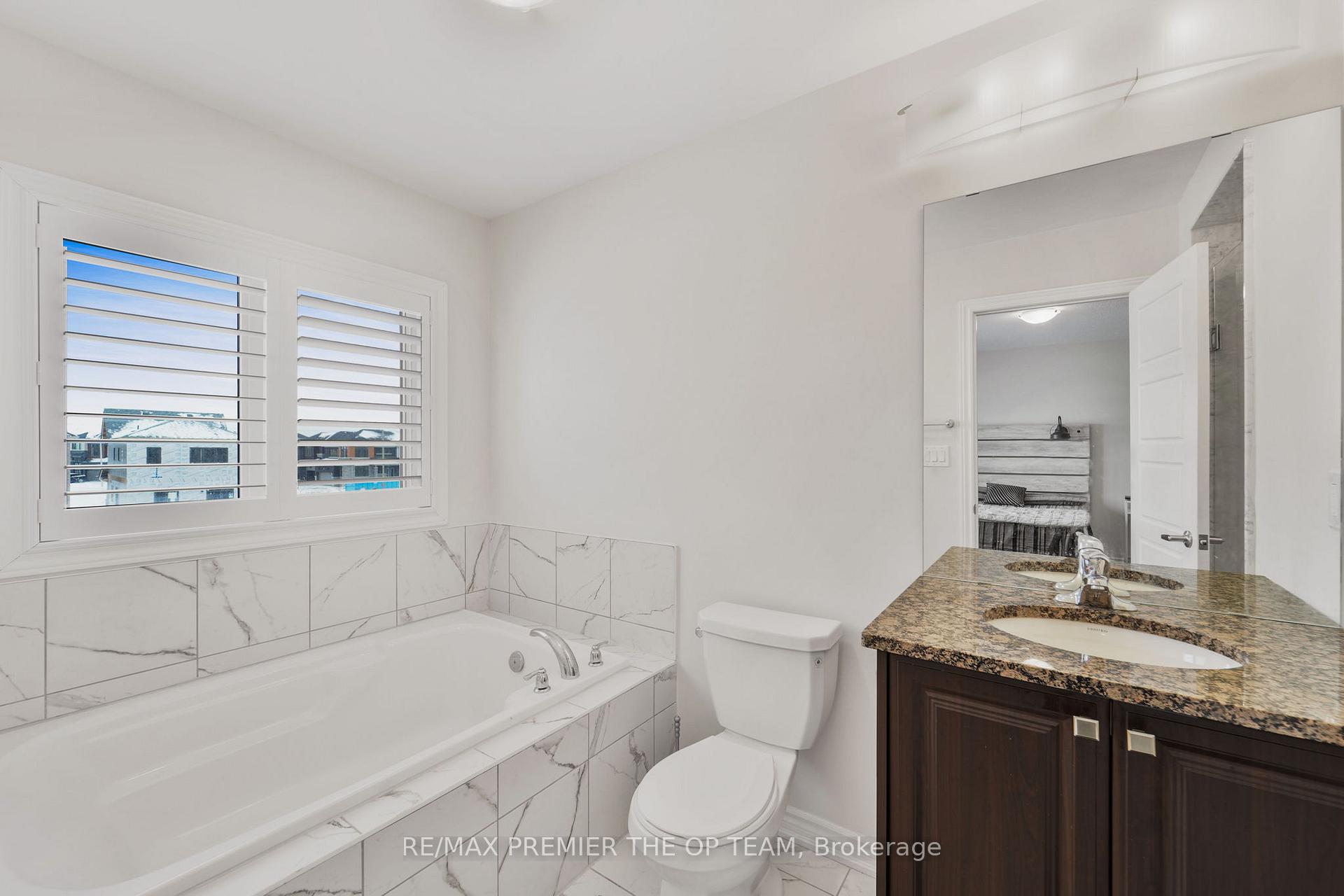 Photo 31 of 115 Vanilla Trail, Thorold, Rolling Meadows — HOMEH