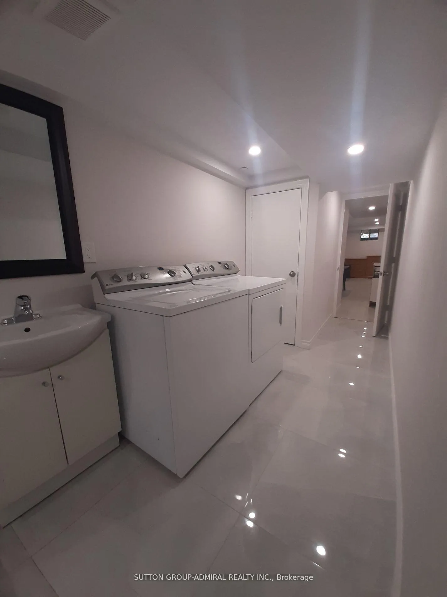 Photo 7 of Unit 102 Lower, 1331 Major Mackenzie Drive, Vaughan, Patterson — HOMEH