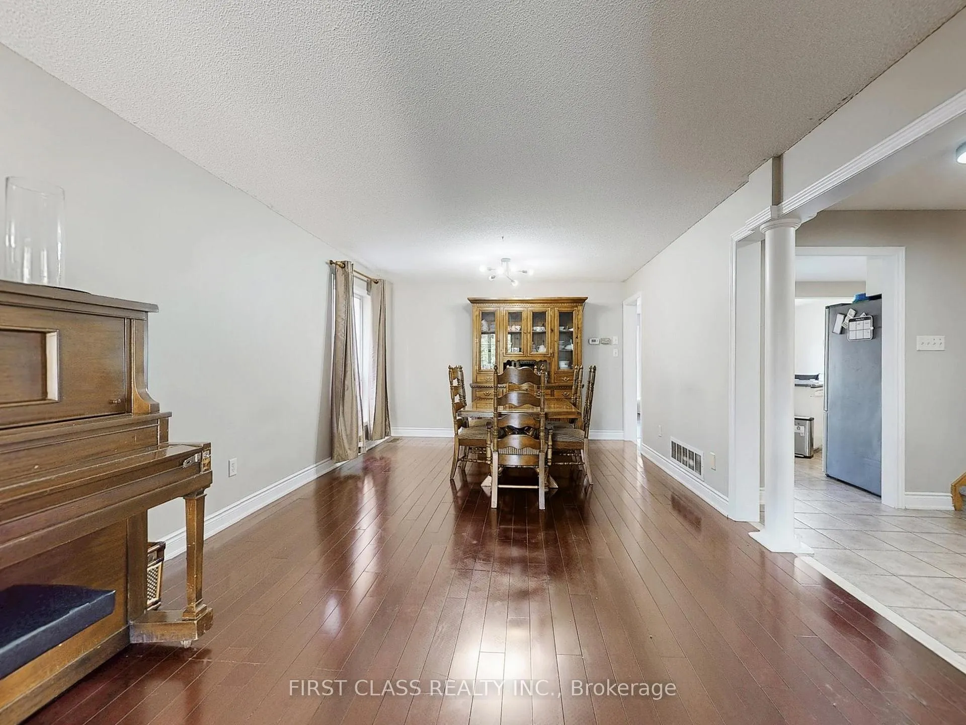 Photo 6 of 73 Porchlight Road, Brampton, Fletcher's Creek Village — HOMEH