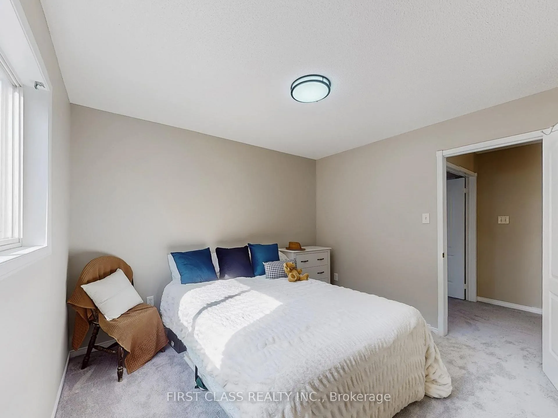 Photo 17 of 73 Porchlight Road, Brampton, Fletcher's Creek Village — HOMEH