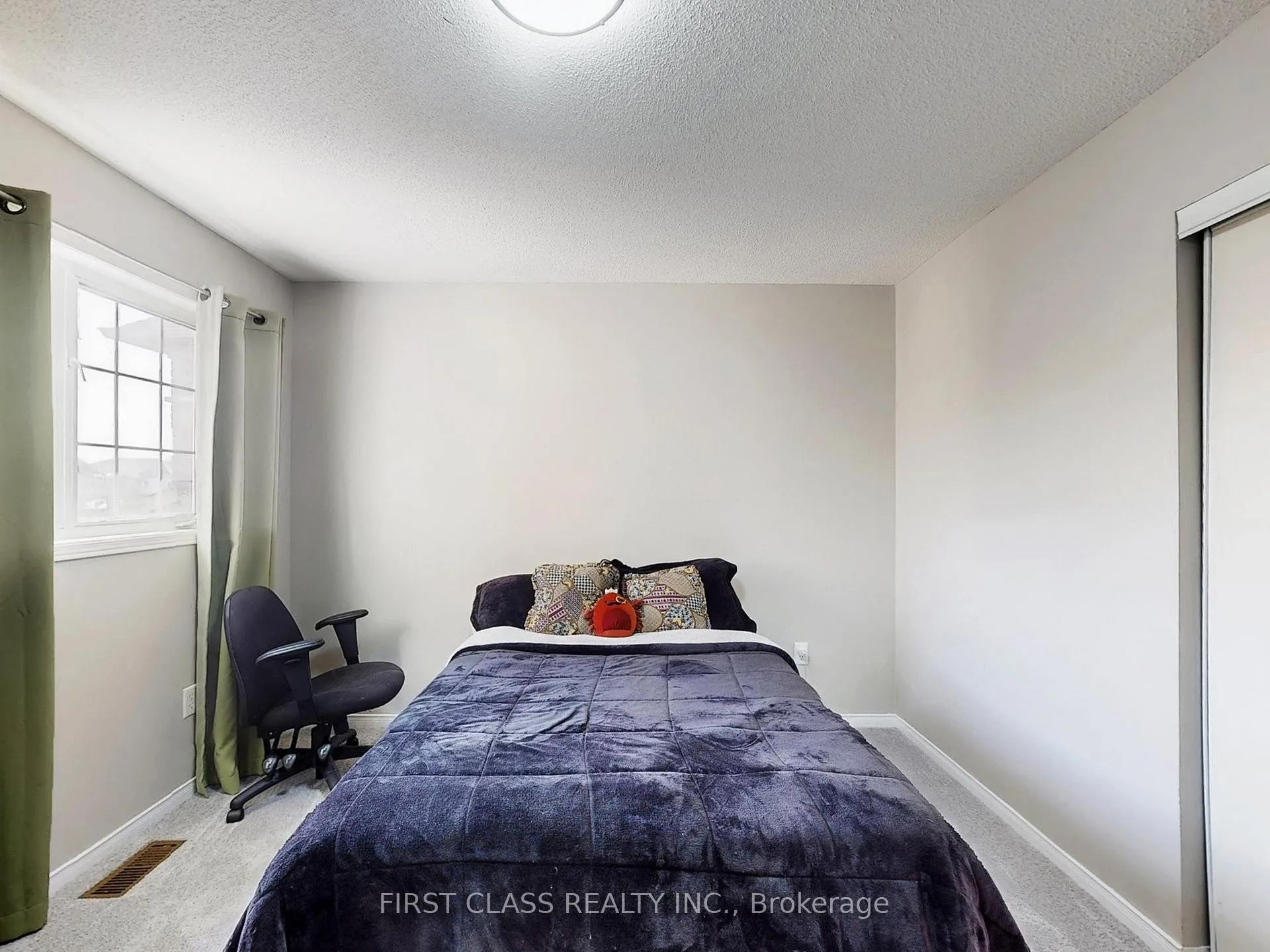 Photo 20 of 73 Porchlight Road, Brampton, Fletcher's Creek Village — HOMEH