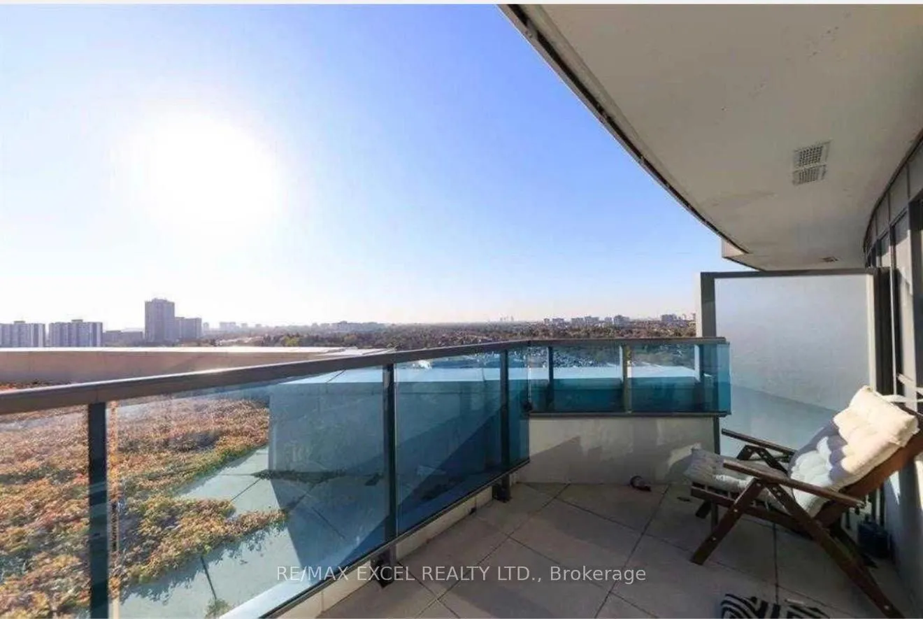 Photo 7 of Unit 1011, 7171 Yonge Street, Markham, Thornhill — HOMEH