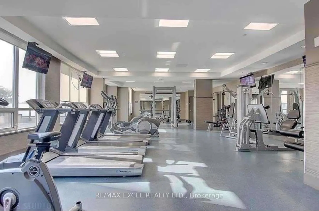 Photo 10 of Unit 1011, 7171 Yonge Street, Markham, Thornhill — HOMEH