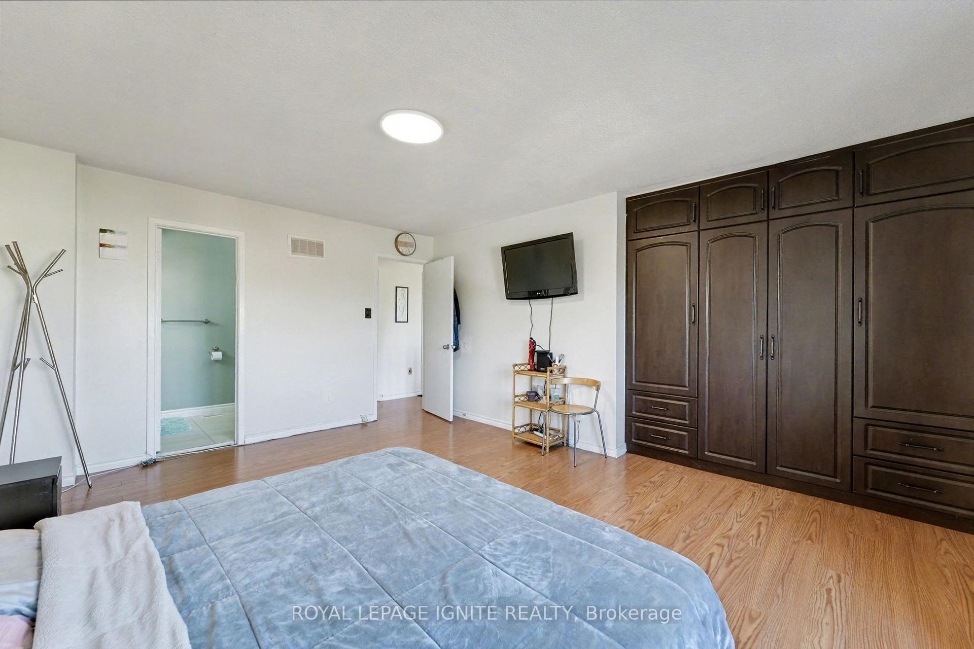 Photo 17 of 20 John Stoner Drive, Scarborough, Malvern — HOMEH