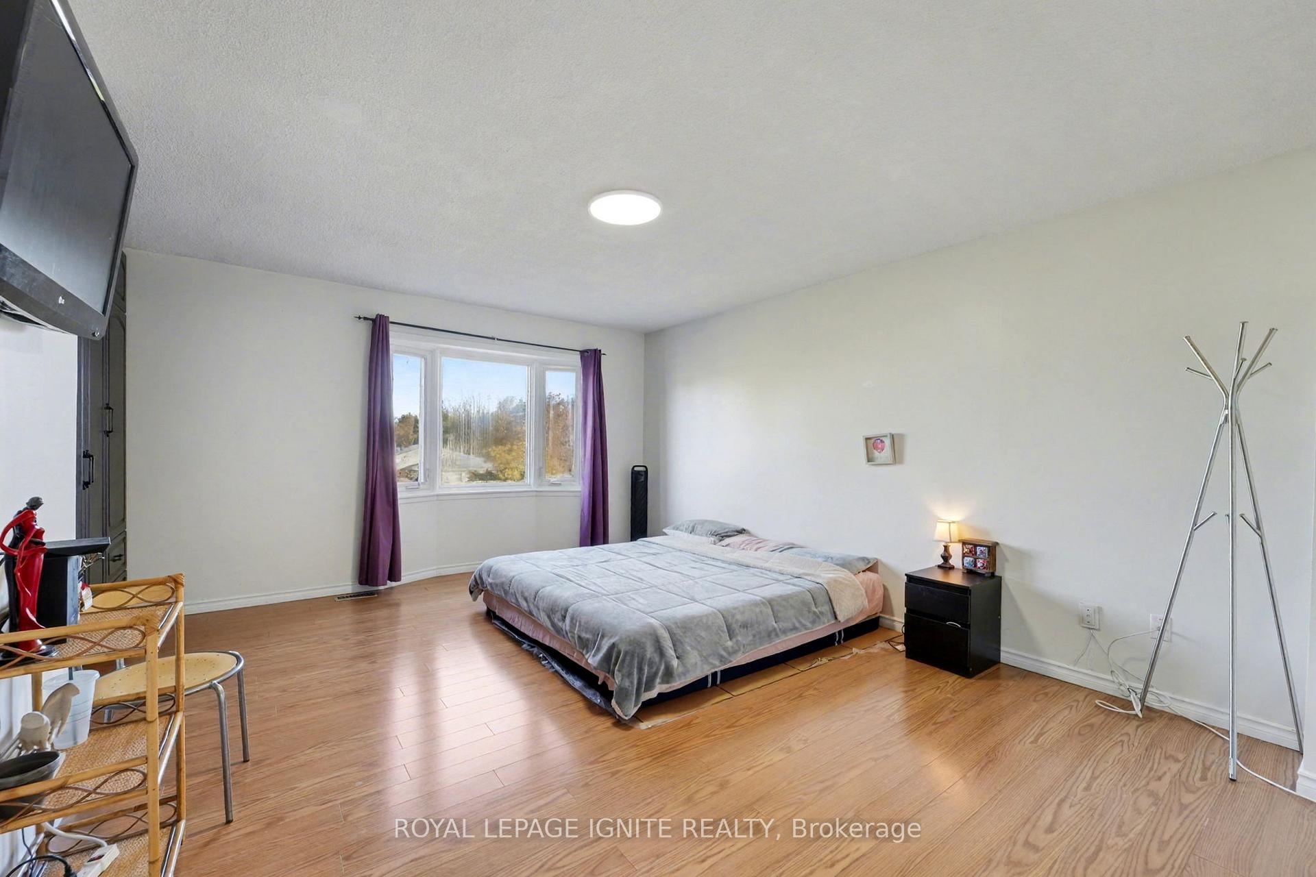 Photo 18 of 20 John Stoner Drive, Scarborough, Malvern — HOMEH