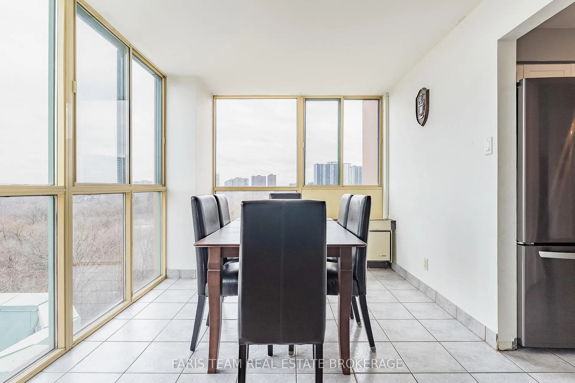 Photo 9 of Unit 507, 61 Markbrook Lane, Etobicoke, Mount Olive-Silverstone-Jamestown — HOMEH