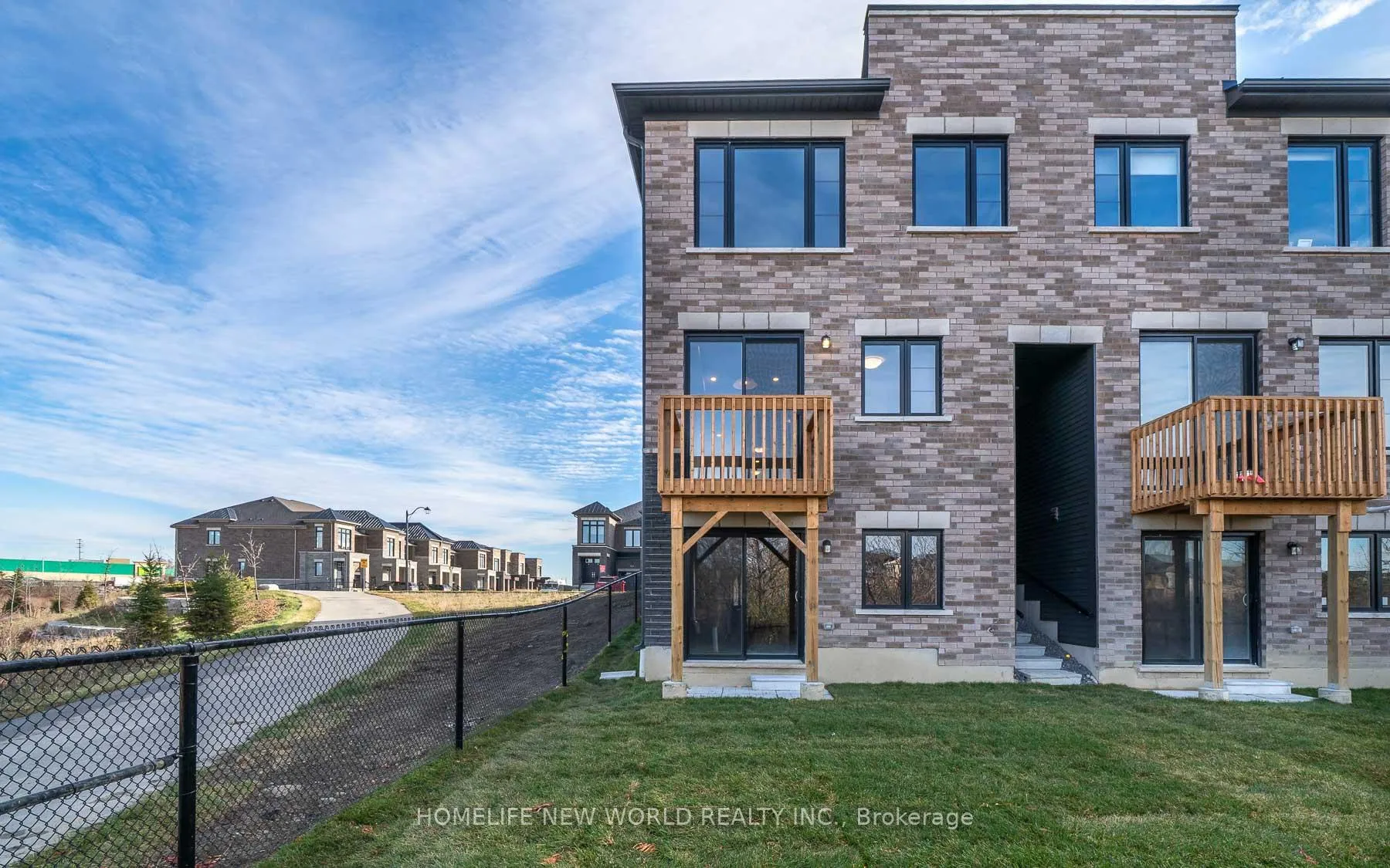 Photo 33 of 34 Falby Road, Brampton, Bram East — HOMEH