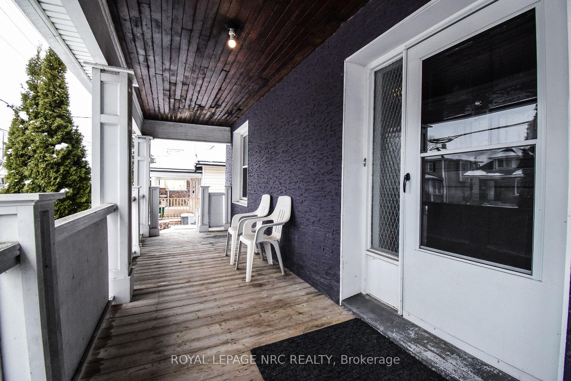 Photo 3 of 109 Pine Street S, Thorold, Thorold Downtown — HOMEH