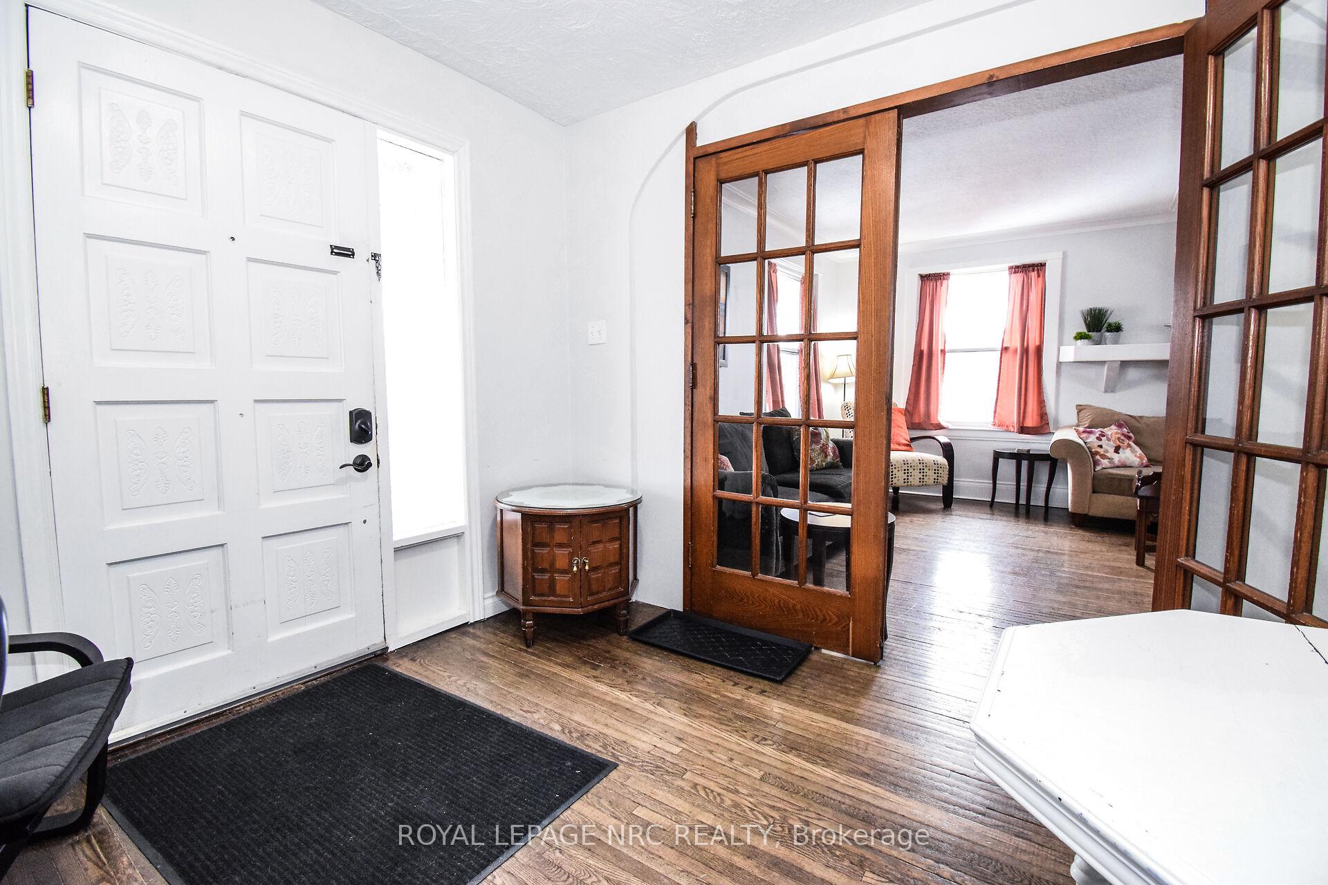 Photo 4 of 109 Pine Street S, Thorold, Thorold Downtown — HOMEH