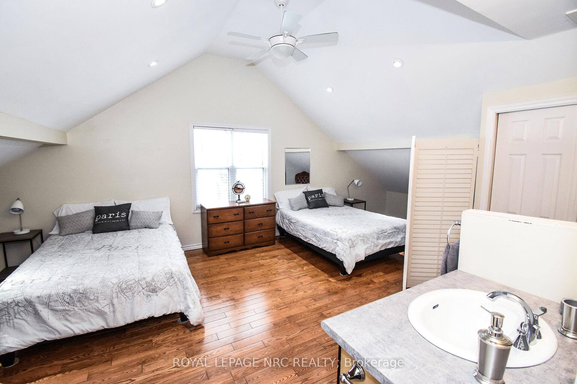 Photo 20 of 109 Pine Street S, Thorold, Thorold Downtown — HOMEH