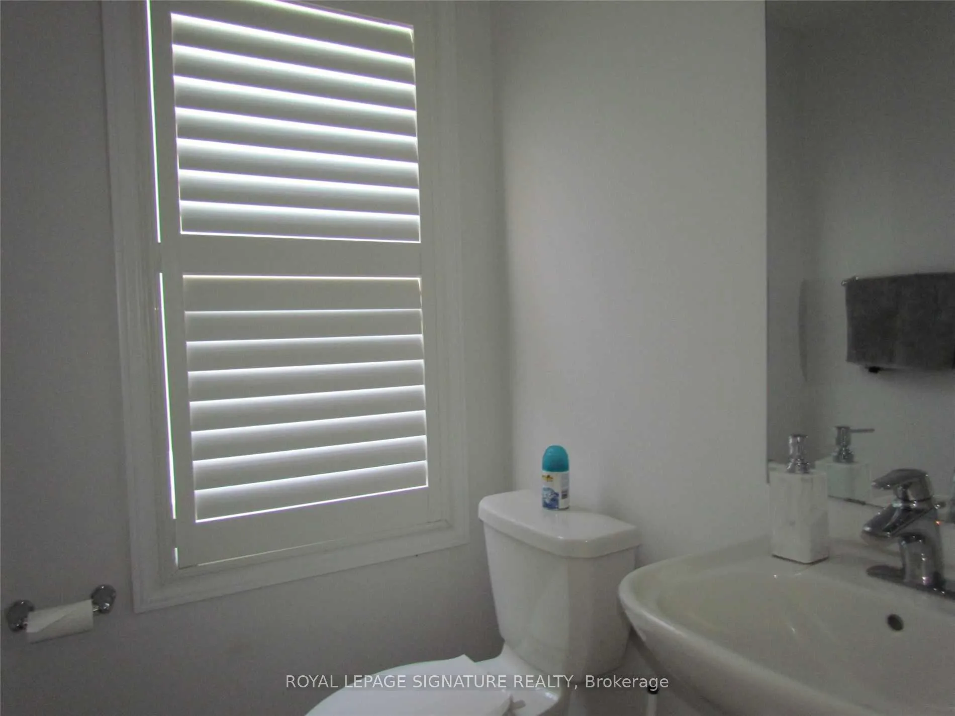 Photo 6 of 434 Athabasca Common, Oakville, Joshua Meadows — HOMEH