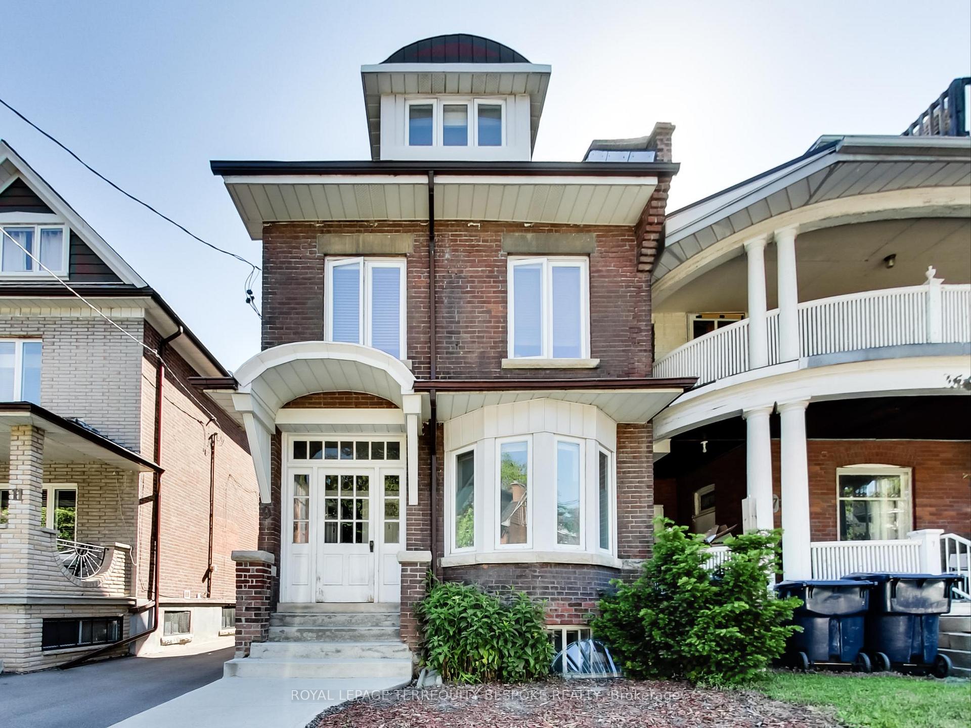 Photo 1 of Unit Main, 9 Concord Avenue, Toronto, Palmerston-Little Italy — HOMEH