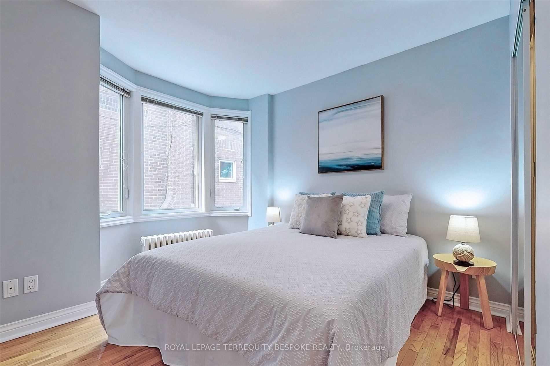 Photo 7 of Unit Main, 9 Concord Avenue, Toronto, Palmerston-Little Italy — HOMEH