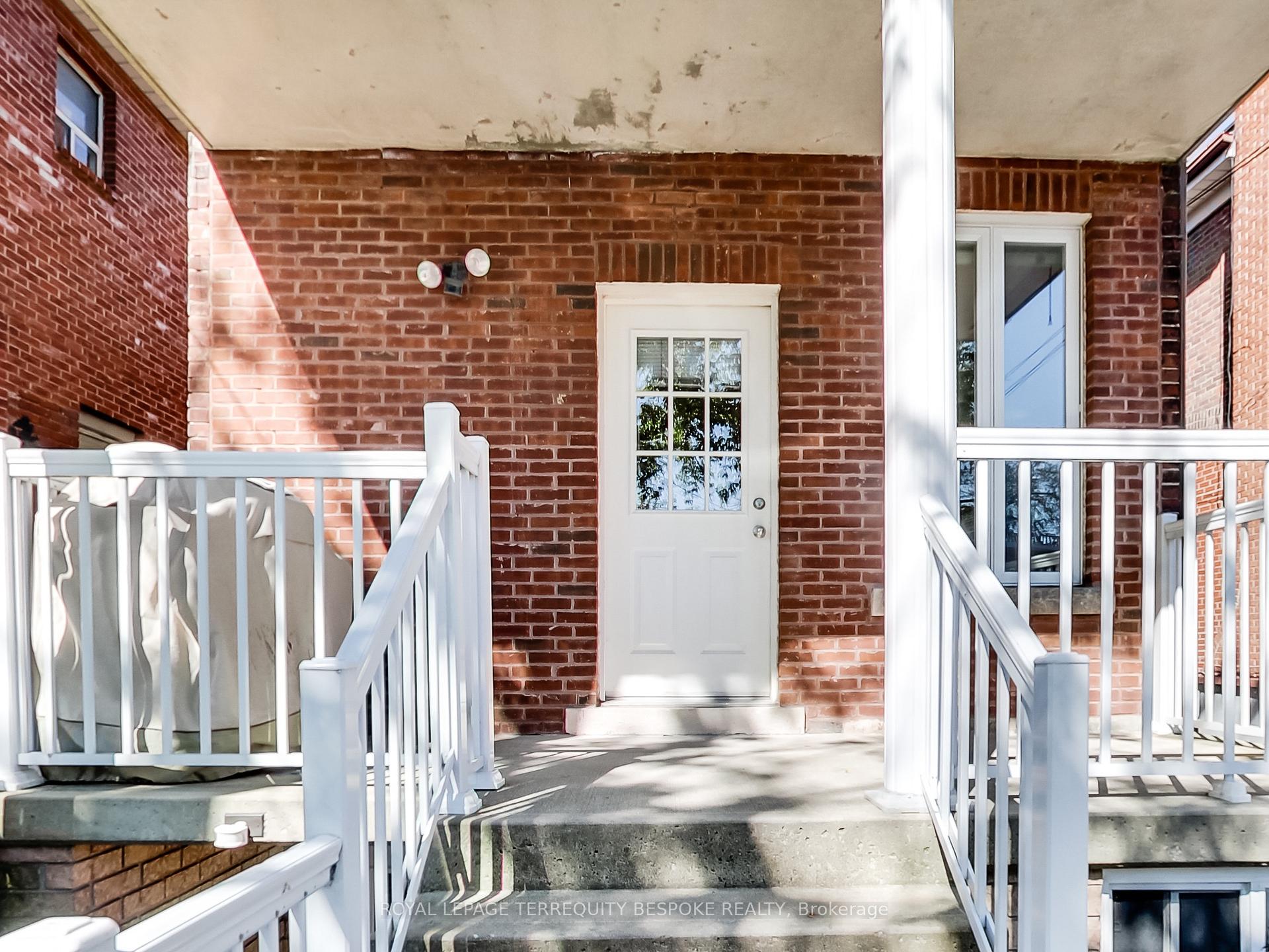 Photo 21 of Unit Main, 9 Concord Avenue, Toronto, Palmerston-Little Italy — HOMEH