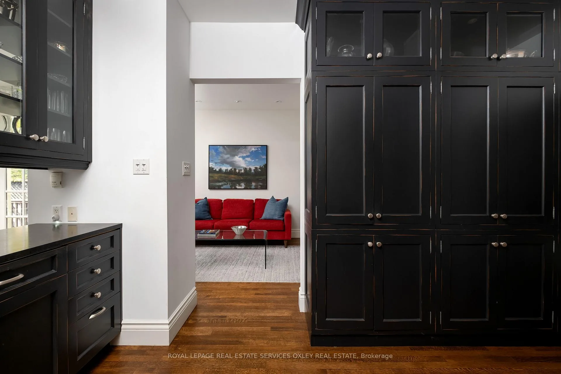Photo 11 of 7 Binscarth Road, Toronto, Rosedale-Moore Park — HOMEH