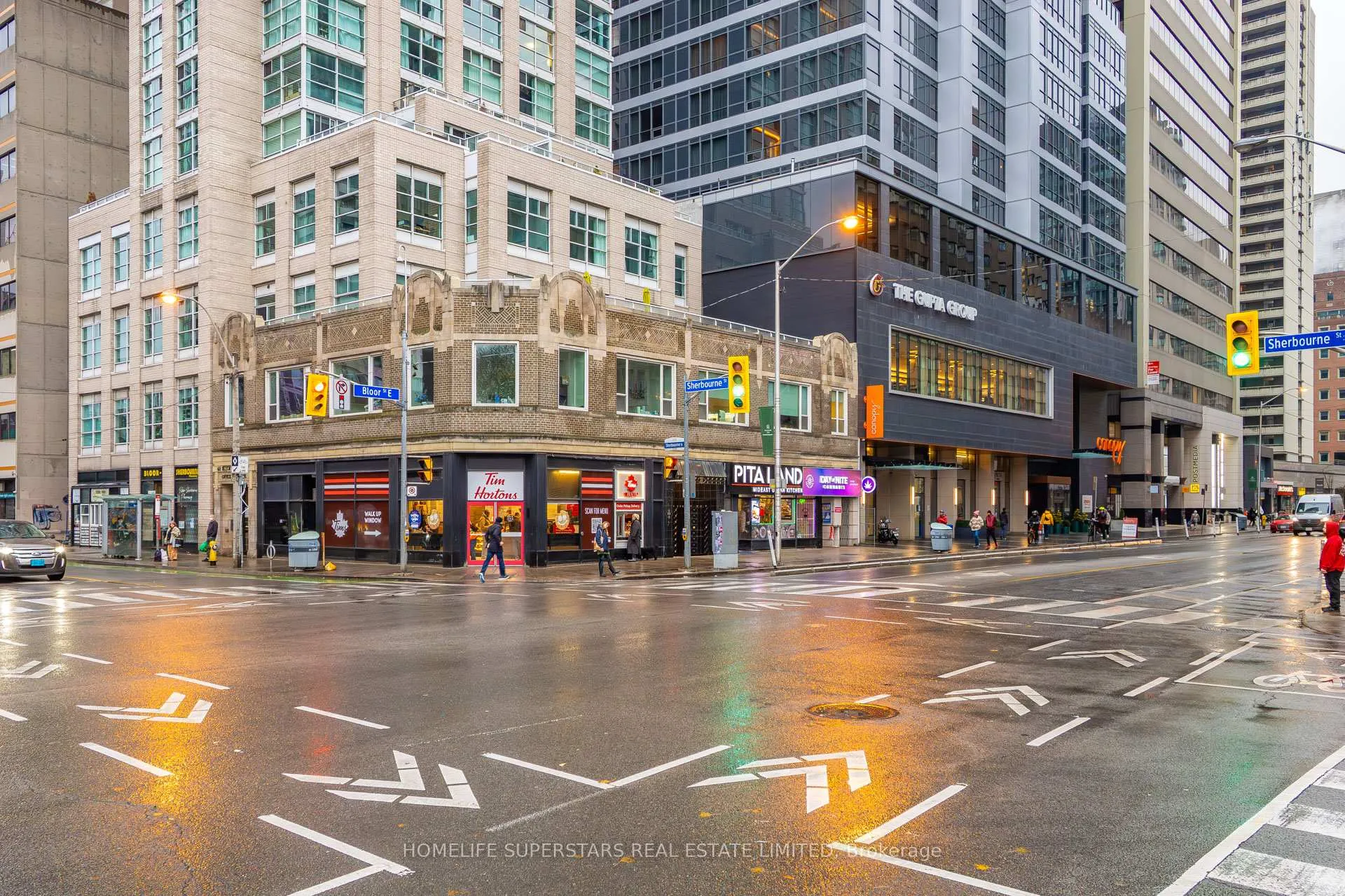 Photo 3 of Unit PH 3, 409 Bloor Street E, Toronto, Rosedale-Moore Park — HOMEH