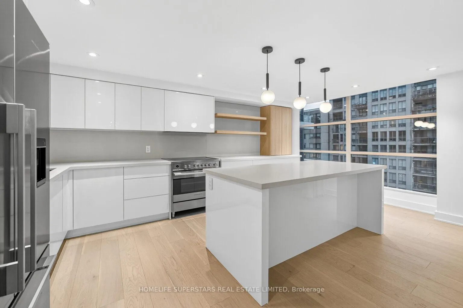 Photo 9 of Unit PH 3, 409 Bloor Street E, Toronto, Rosedale-Moore Park — HOMEH