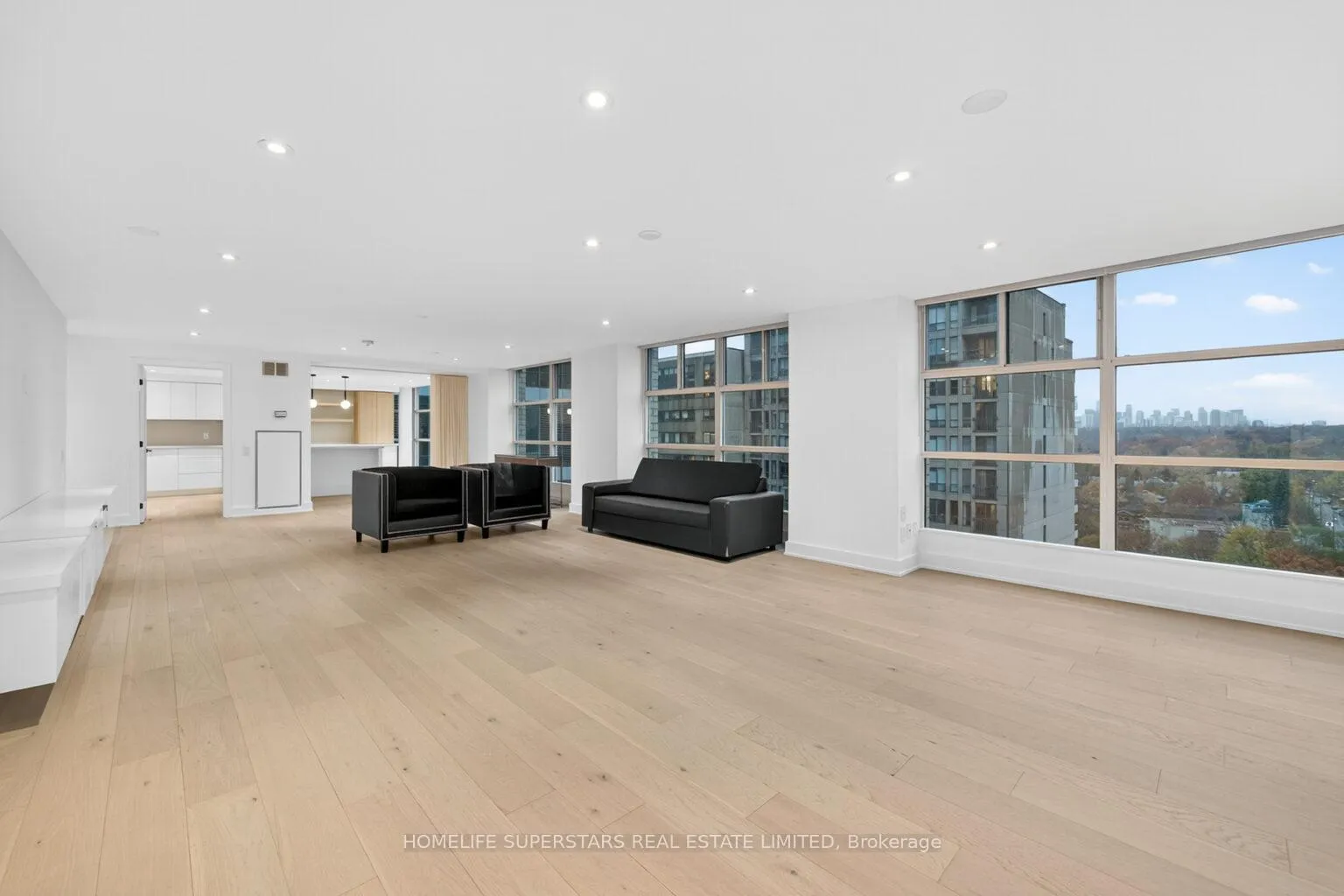 Photo 33 of Unit PH 3, 409 Bloor Street E, Toronto, Rosedale-Moore Park — HOMEH