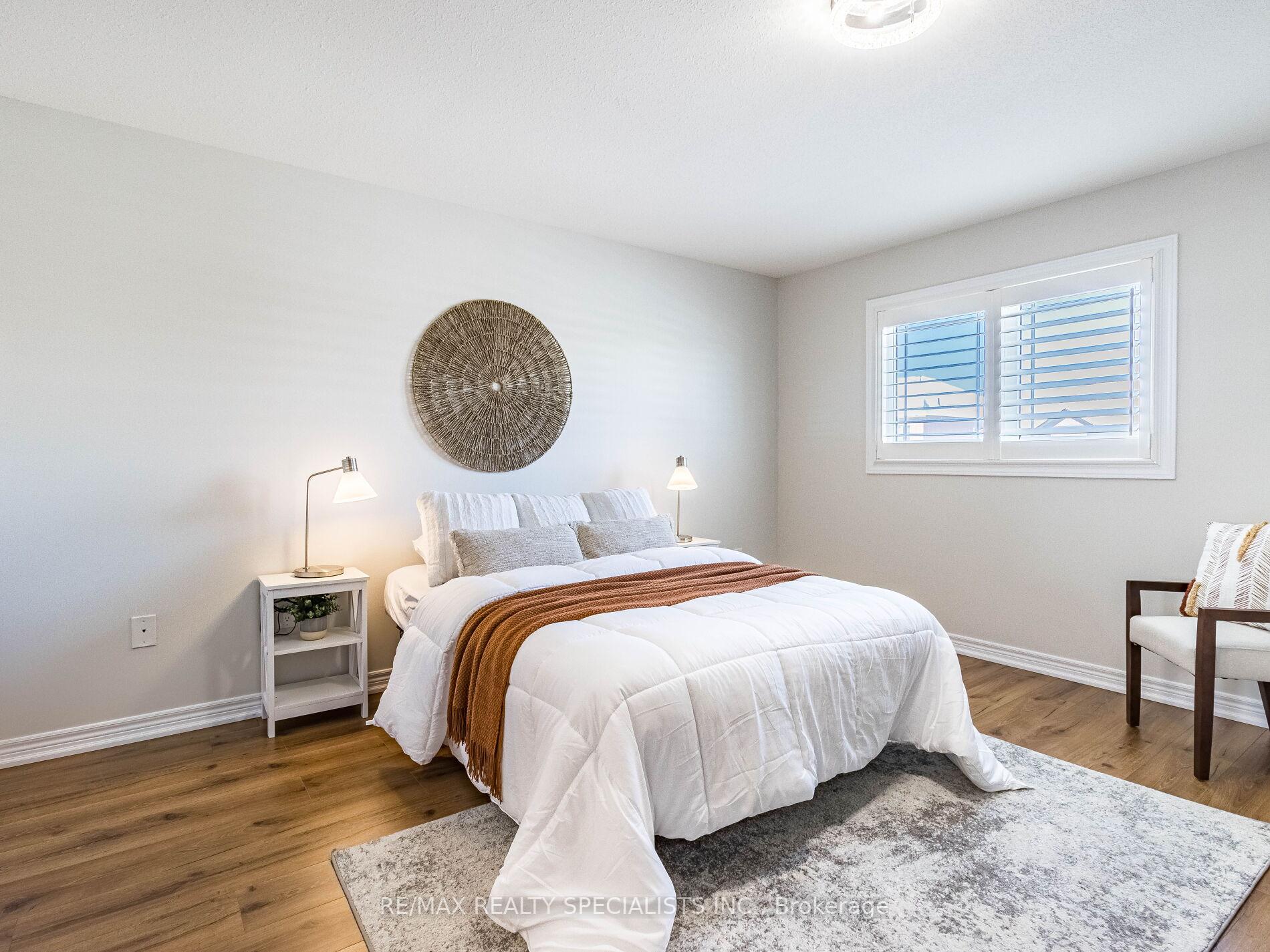 Photo 15 of 13 Harmony Way, Thorold, Rolling Meadows — HOMEH