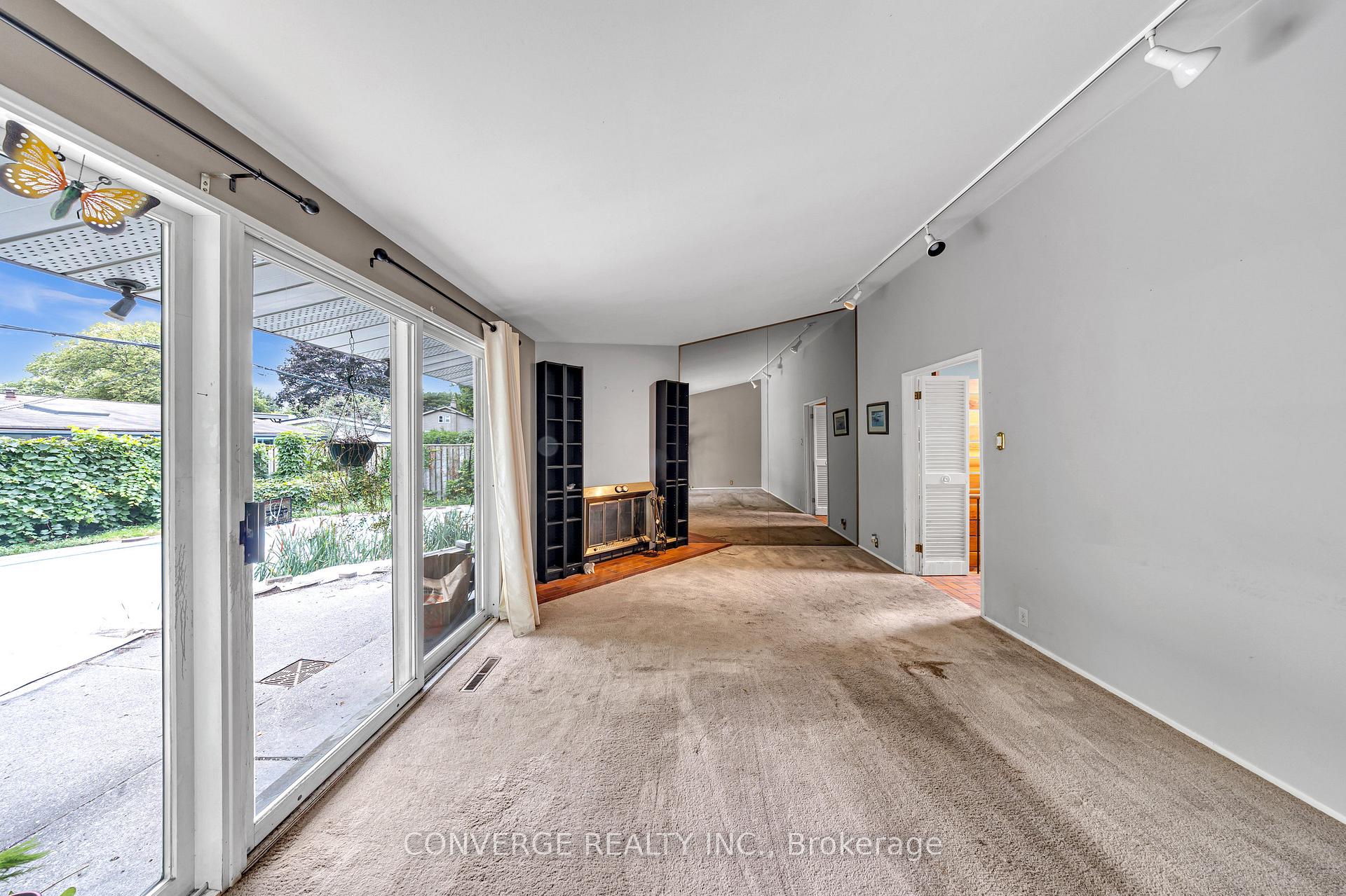 Photo 11 of 41 Brookridge Drive, Scarborough, Bendale — HOMEH