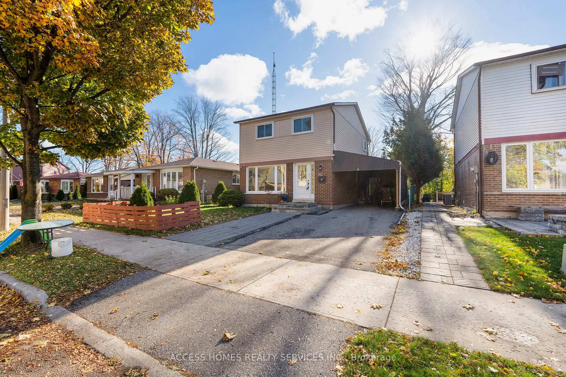 Front of 90 Dunsfold Drive
