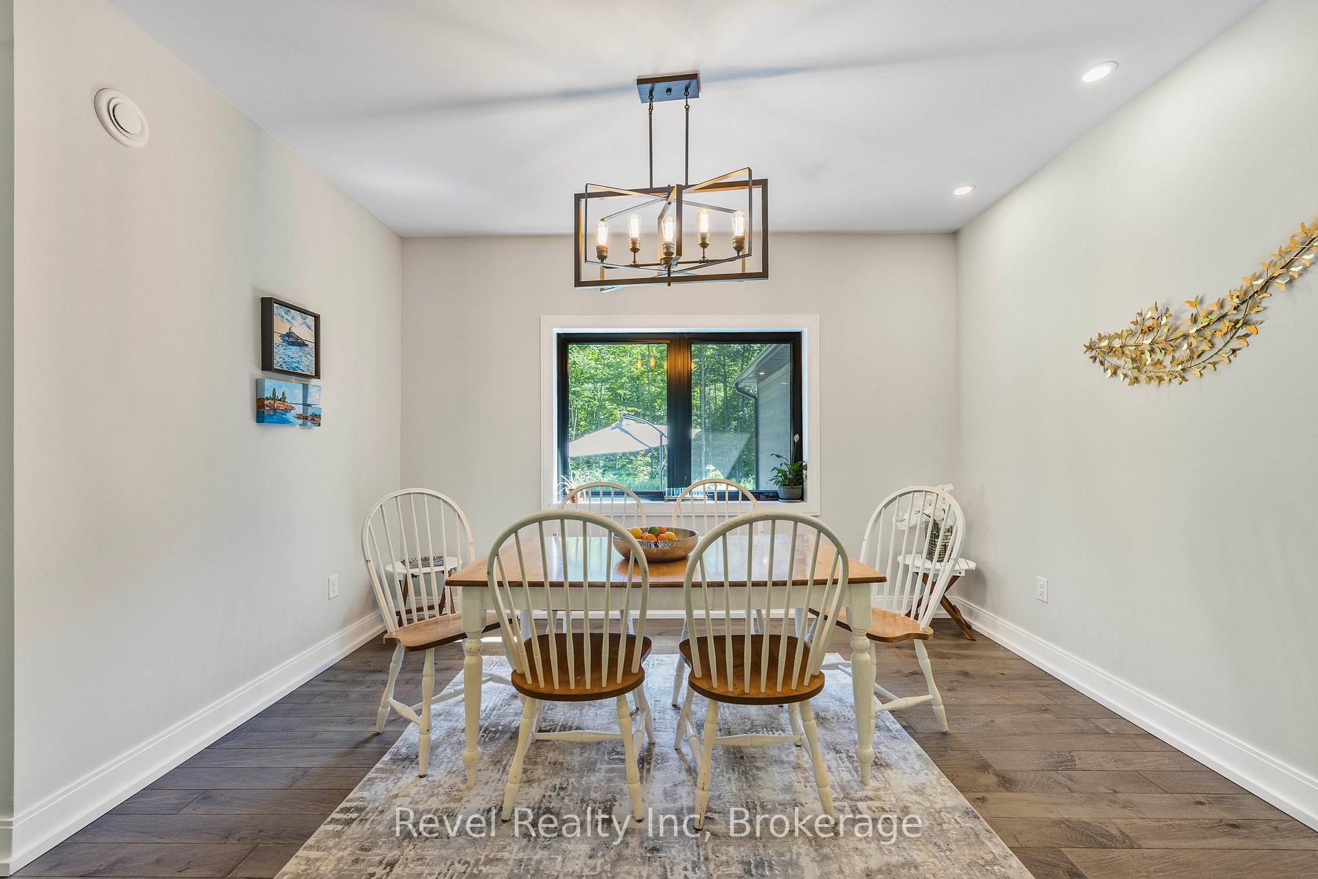 Photo 8 of 704 Rue Lafontaine Road, Tiny, Rural Tiny — HOMEH