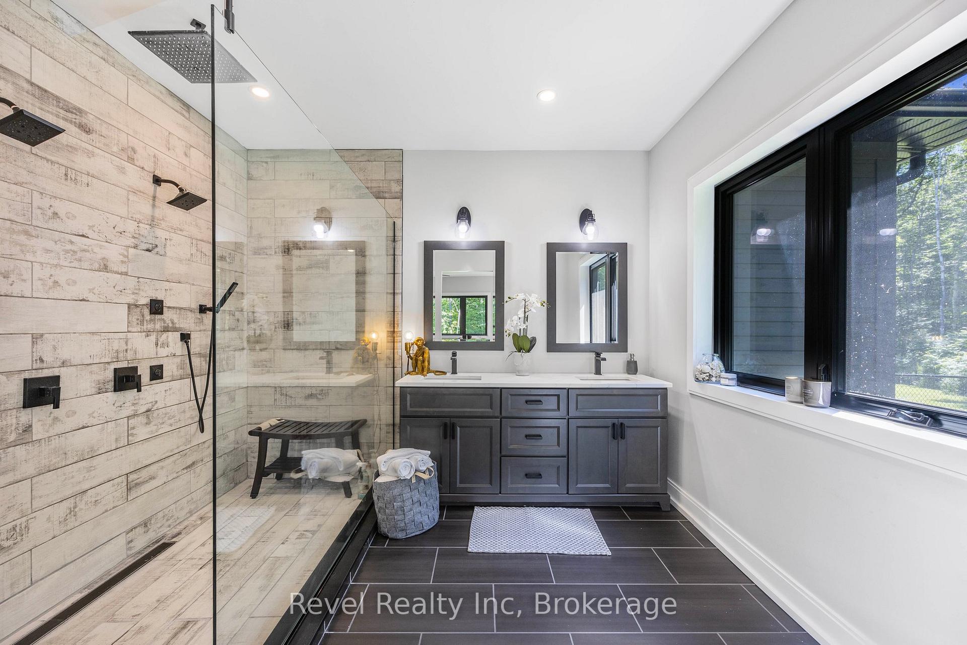 Photo 22 of 704 Rue Lafontaine Road, Tiny, Rural Tiny — HOMEH
