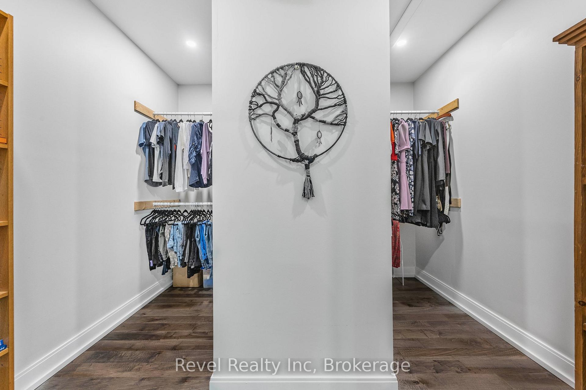 Photo 24 of 704 Rue Lafontaine Road, Tiny, Rural Tiny — HOMEH