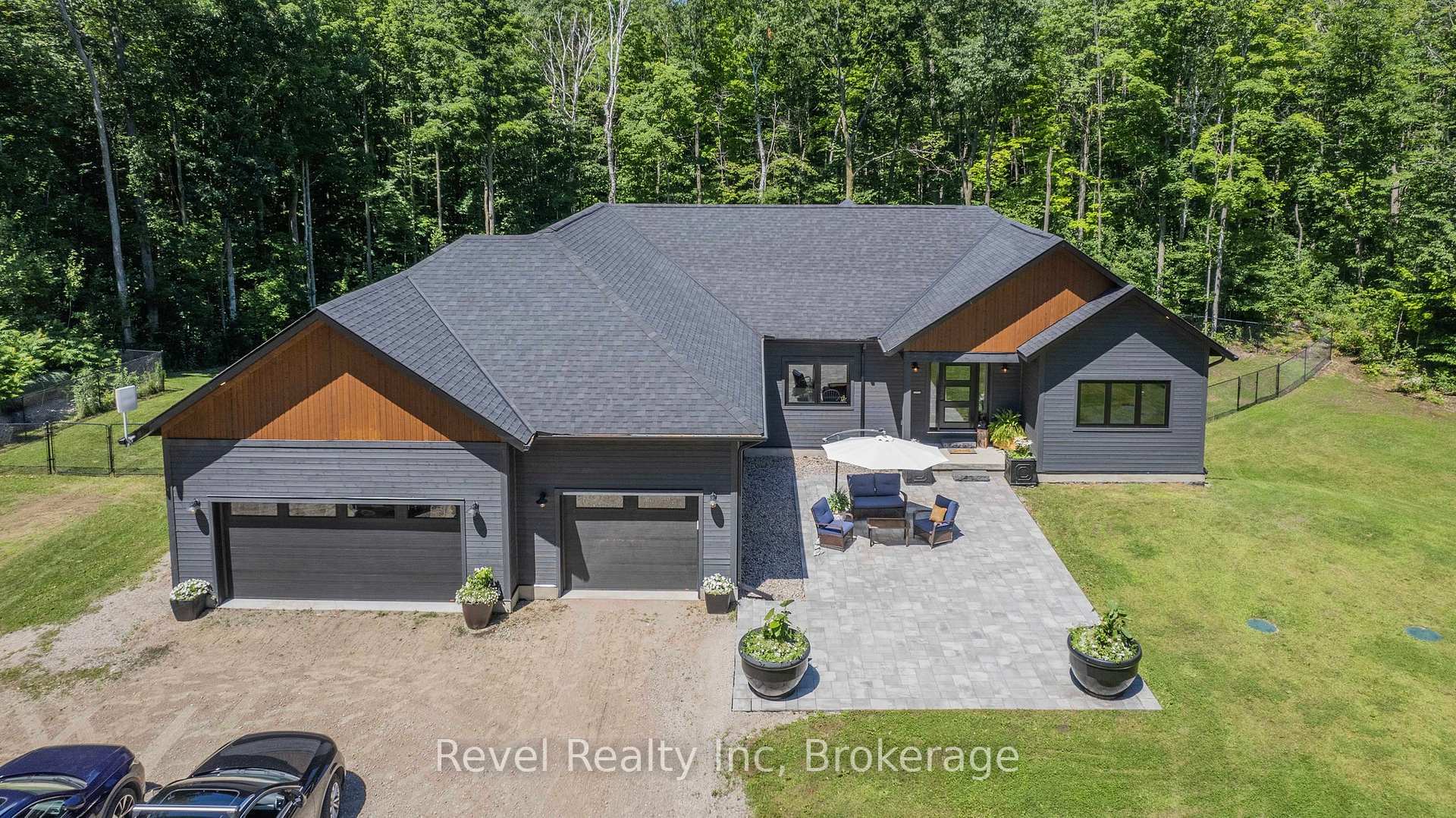 Photo 38 of 704 Rue Lafontaine Road, Tiny, Rural Tiny — HOMEH