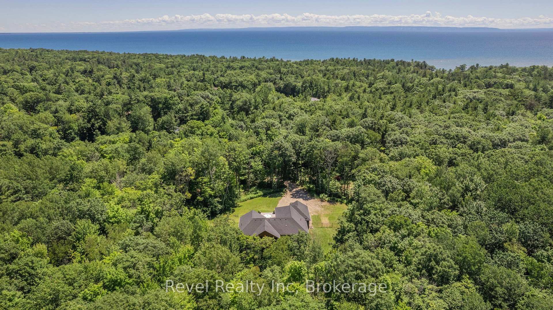 Photo 39 of 704 Rue Lafontaine Road, Tiny, Rural Tiny — HOMEH