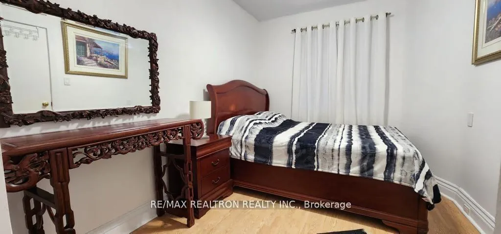 Photo 2 of 356 Cedarvale Avenue, Toronto, Woodbine-Lumsden — HOMEH