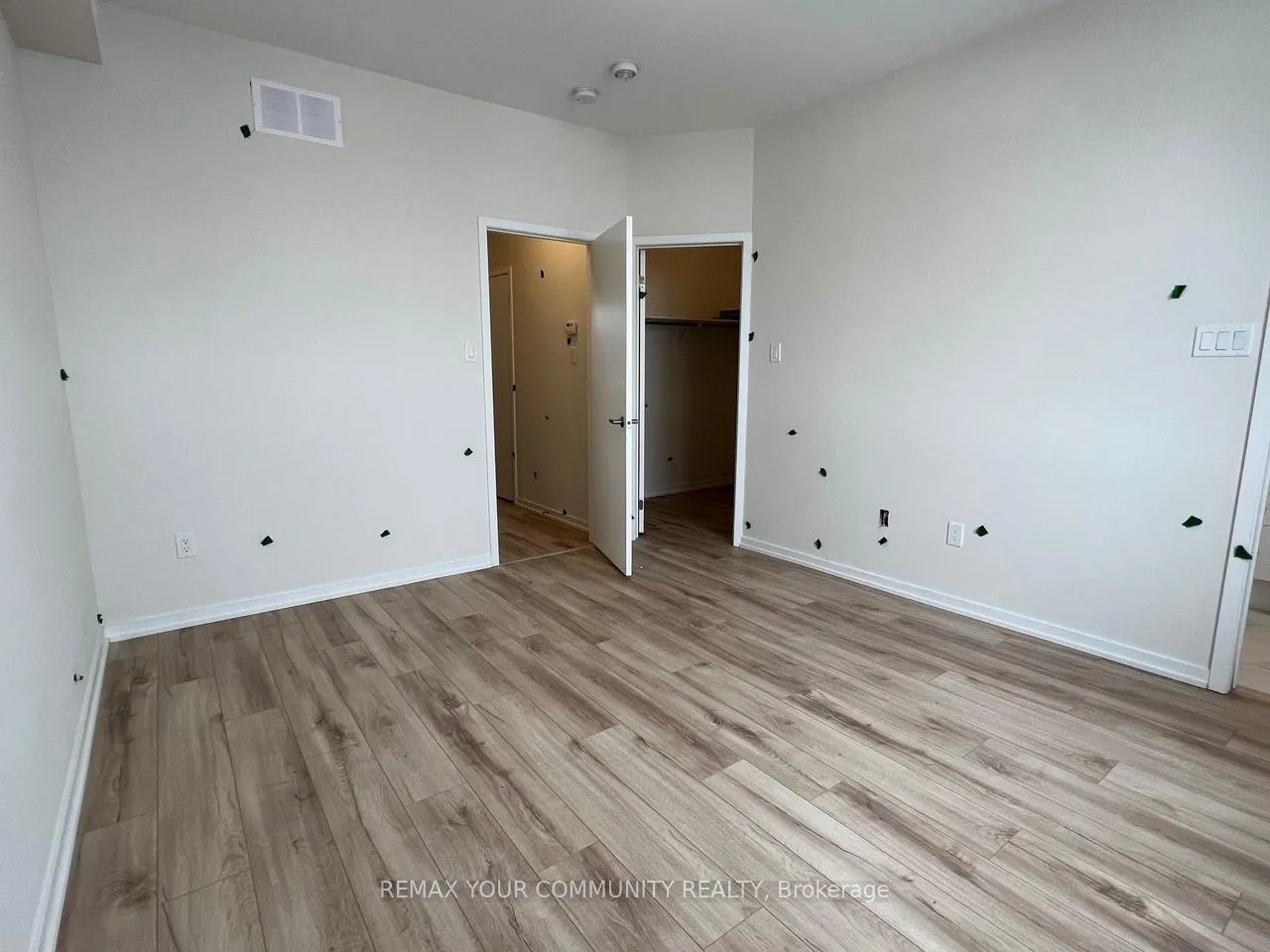 Photo 38 of 137 Rattenbury Road, Vaughan, Patterson — HOMEH