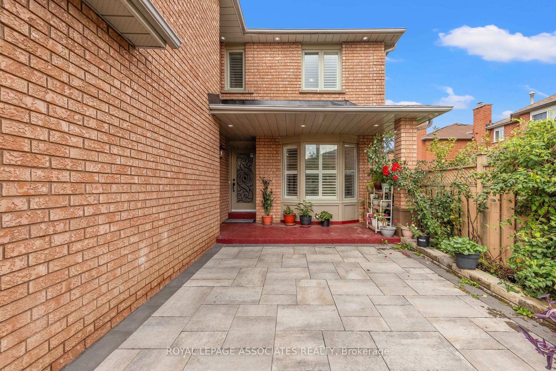 Photo 4 of 47 Whiteway Court, Scarborough, Rouge — HOMEH