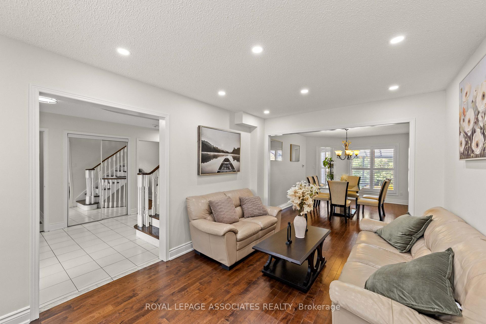 Photo 7 of 47 Whiteway Court, Scarborough, Rouge — HOMEH