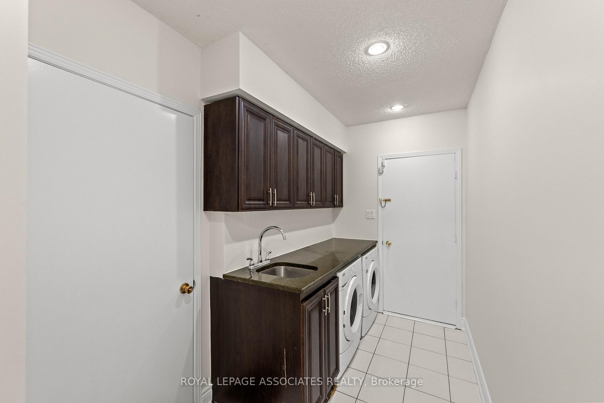 Photo 16 of 47 Whiteway Court, Scarborough, Rouge — HOMEH