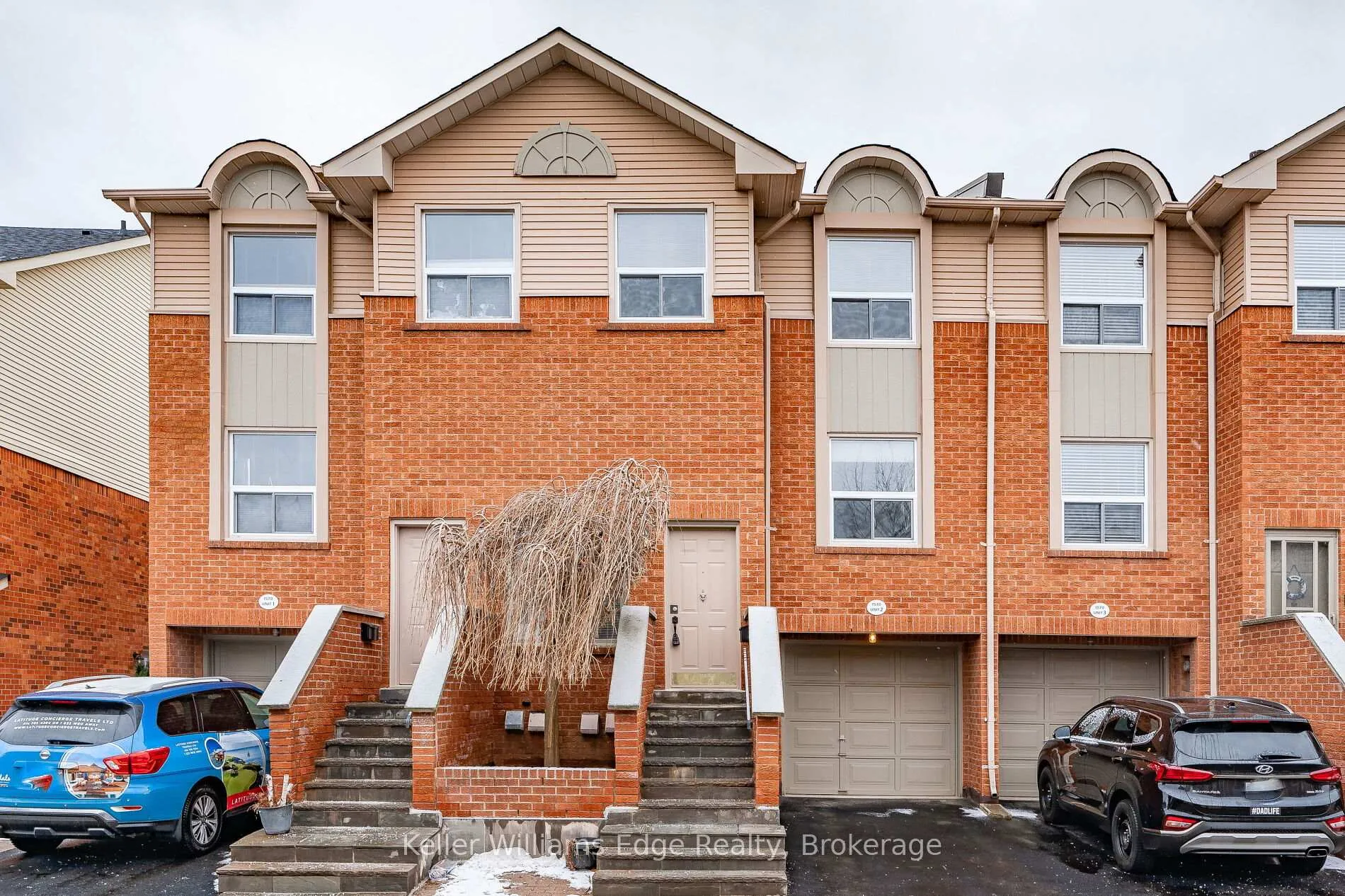 Photo 1 of Unit 2, 1570 Reeves Gate, Oakville, Glen Abbey — HOMEH