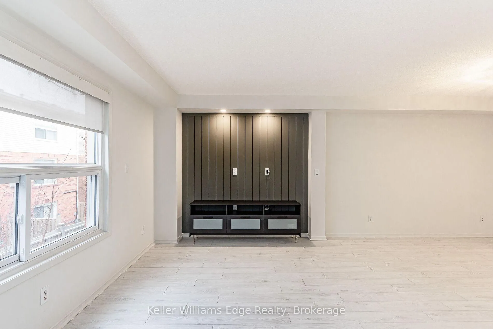Photo 20 of Unit 2, 1570 Reeves Gate, Oakville, Glen Abbey — HOMEH