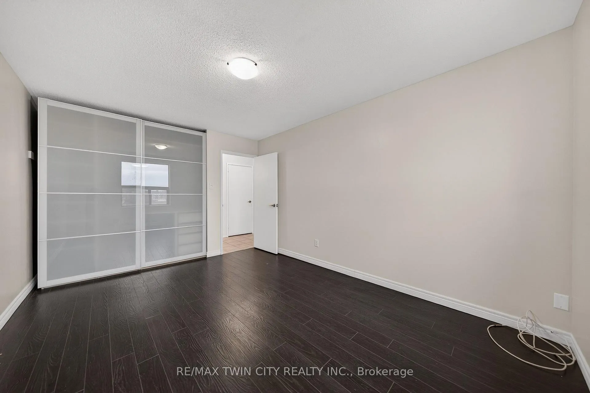 Photo 26 of Unit 605, 1100 Courtland Avenue E, Kitchener, Vanier - Kitchener — HOMEH
