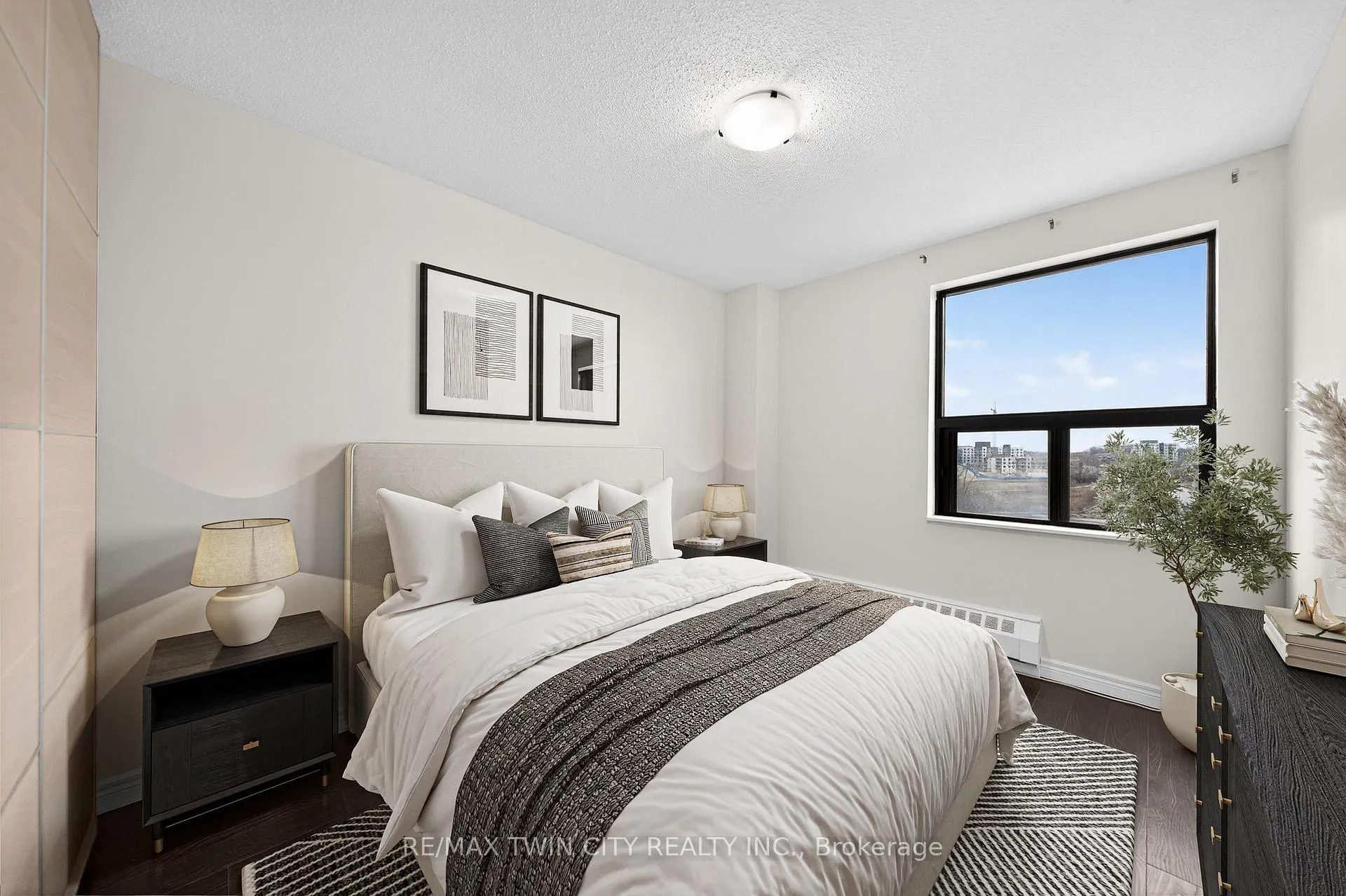 Photo 27 of Unit 605, 1100 Courtland Avenue E, Kitchener, Vanier - Kitchener — HOMEH