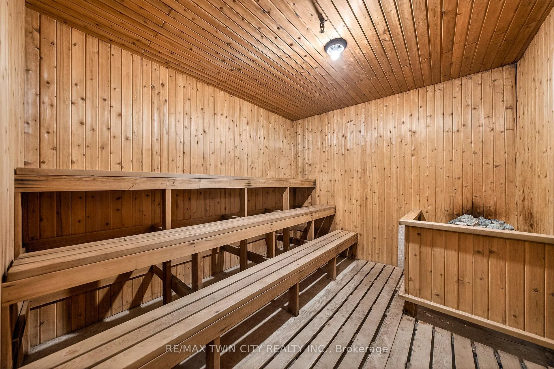 Photo 37 of Unit 605, 1100 Courtland Avenue E, Kitchener, Vanier - Kitchener — HOMEH