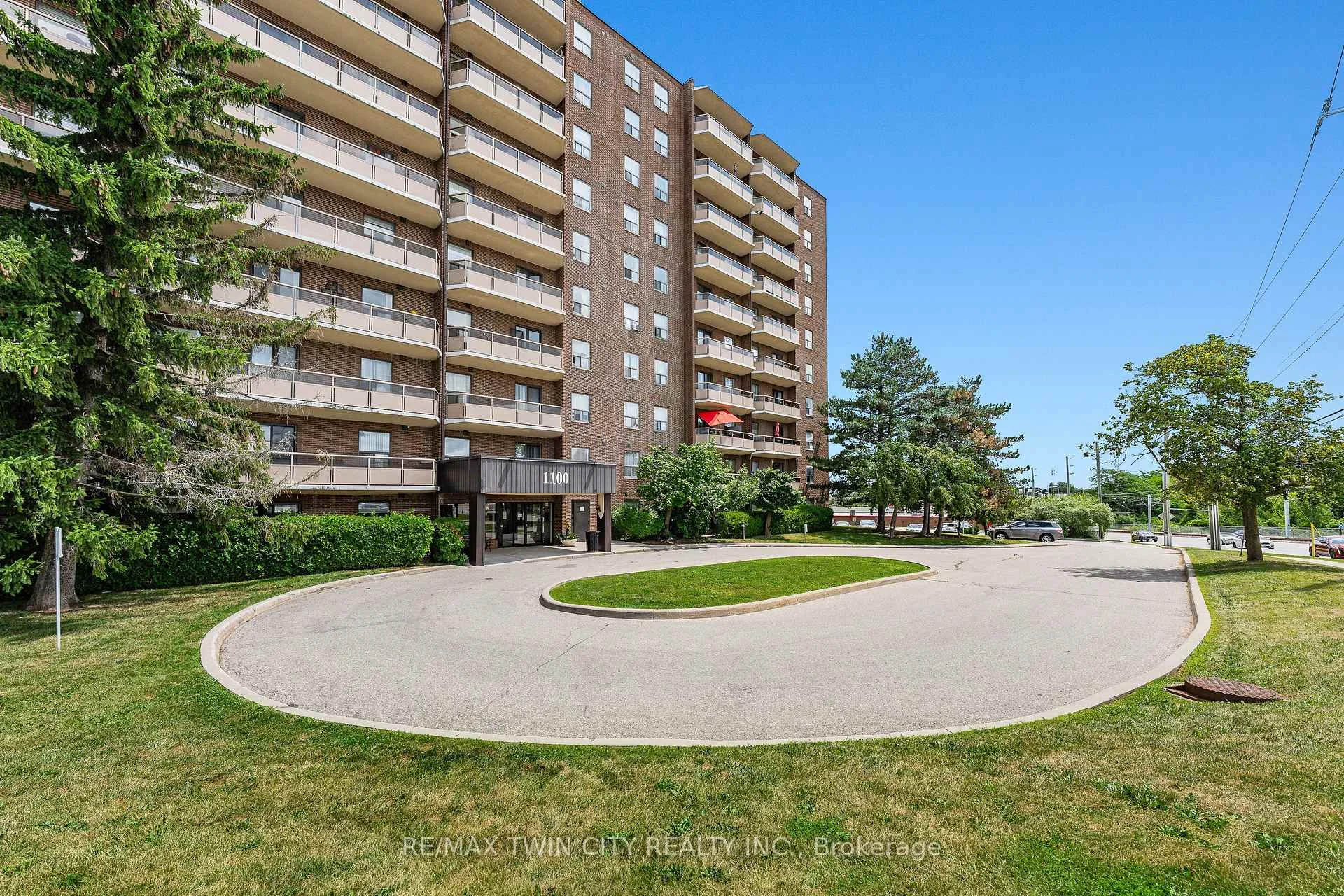 Photo 14 of Unit 605, 1100 Courtland Avenue E, Kitchener, Vanier - Kitchener — HOMEH
